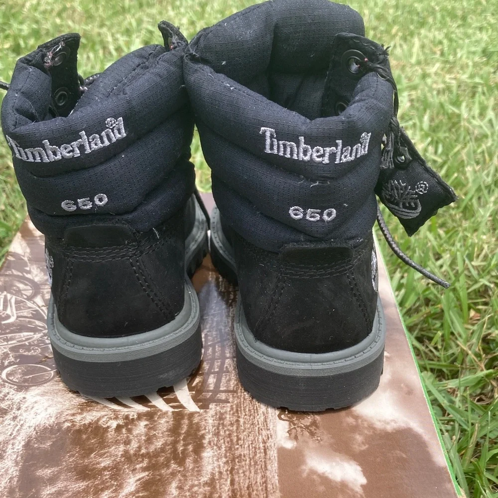Timberland Kids Black Leather Boots - Picture 5 of 16